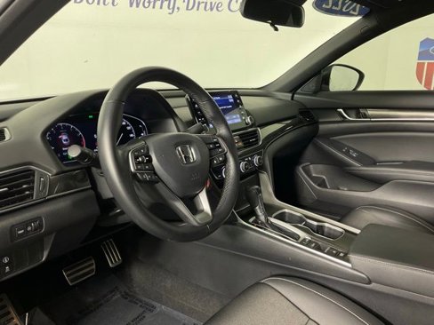 Used 2022 Honda Accord Sport image 13