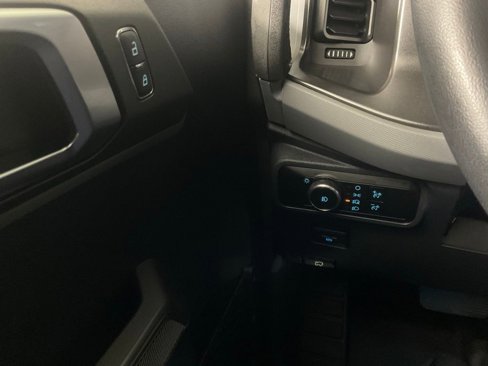 Certified 2023 Ford Bronco Black Diamond ***GOLD CERTIFIE image 19