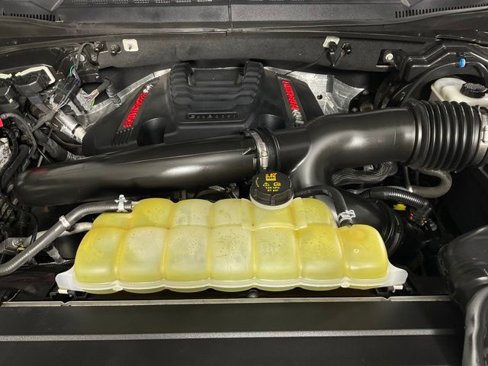 Certified 2019 Ford F150 Raptor w/ Equipment Group 802A Luxury image 9