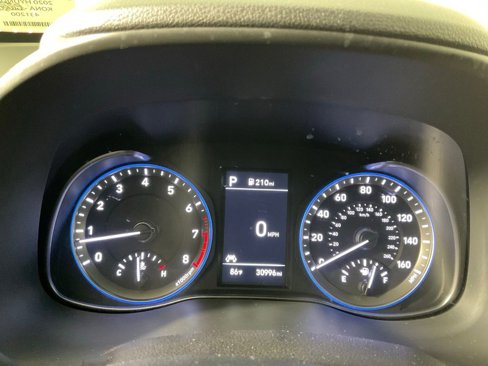 Used 2020 Hyundai Kona Limited FWD image 26