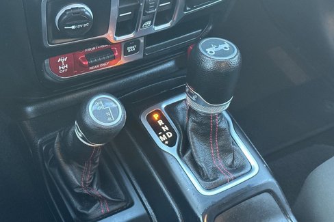 Used 2020 Jeep Wrangler Unlimited Rubicon image 24