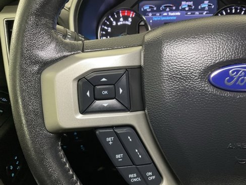 Certified 2020 Ford F350 Lariat ***BLUE CERTIFIED*** image 25