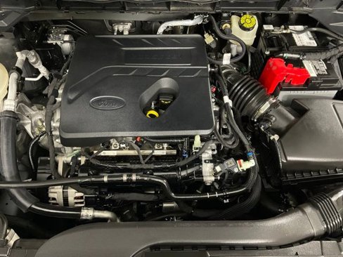 Certified 2020 Ford Escape S image 9