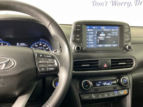 Used 2020 Hyundai Kona Limited FWD image 25