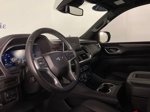 Used 2024 Chevrolet Tahoe Z71 w/ Luxury Package image 13