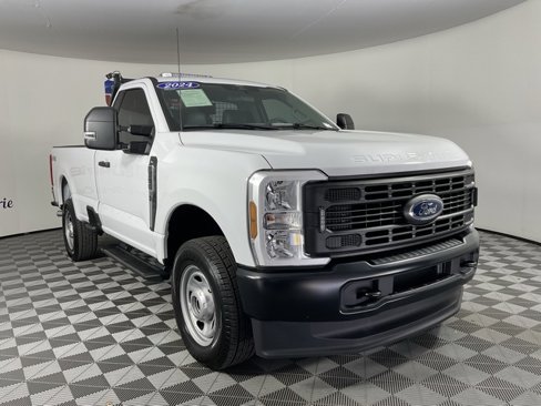 Certified 2024 Ford F350 XL 4X4 REG CAB***GOLD CERTIFIE image 1