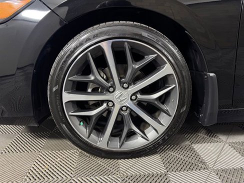 Used 2024 Honda Civic Touring image 10