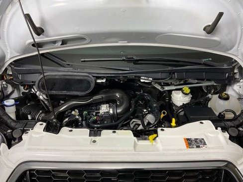 Certified 2022 Ford Transit 350 148 Low Roof Wagon image 9