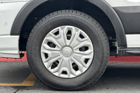 Certified 2023 Ford Transit 350 148 Low Roof Wagon image 28