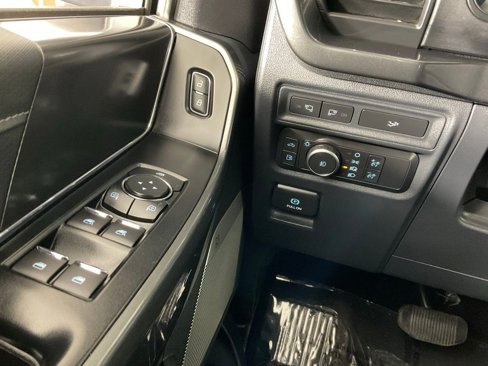 Certified 2022 Ford F150 4x4 SuperCrew Hybrid w/ XLT Black Appearance Package image 20