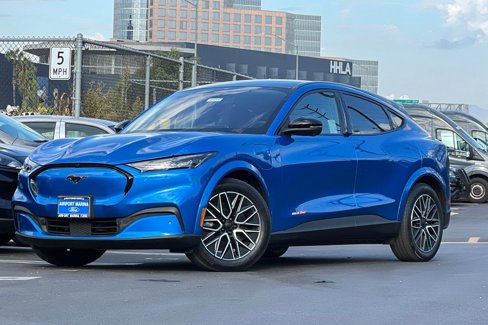 Certified 2025 Ford Mustang Mach-E Premium w/ Interior Protection Package image 9