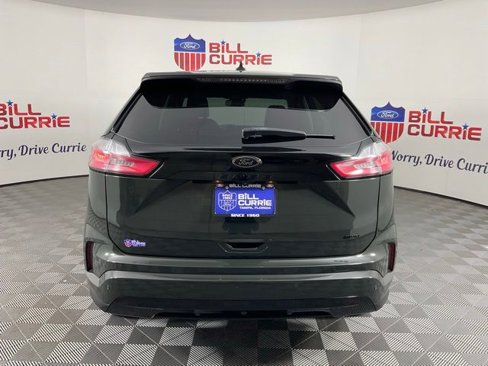 Certified 2023 Ford Edge SE w/ Black Appearance Package image 4