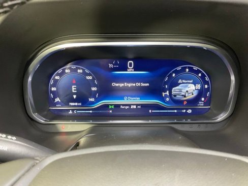 Used 2023 Chevrolet Suburban Premier image 25