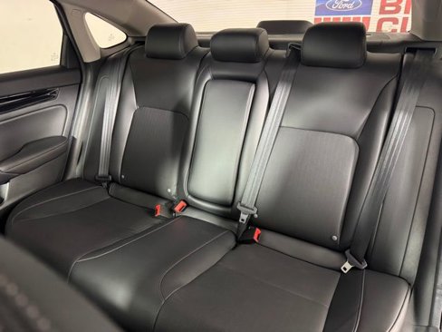 Used 2024 Honda Civic Touring image 15