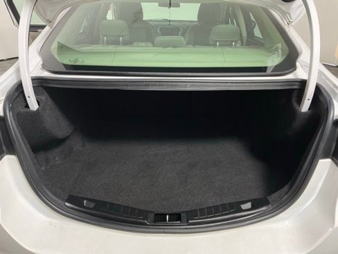 Certified 2017 Ford Fusion SE image 11