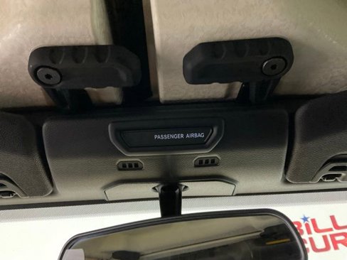 Used 2019 Jeep Wrangler Unlimited Sahara w/ Safety Group image 19