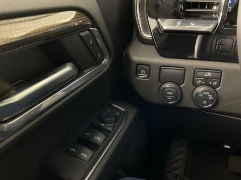 Used 2023 Chevrolet Silverado 1500 LT w/ LPO, Dark Essentials Package RWD image 19