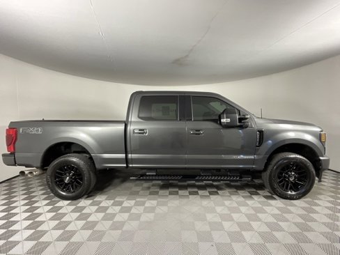 Certified 2020 Ford F350 Lariat ***BLUE CERTIFIED*** image 2
