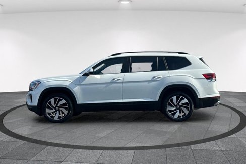 Used 2024 Volkswagen Atlas SE FWD image 9