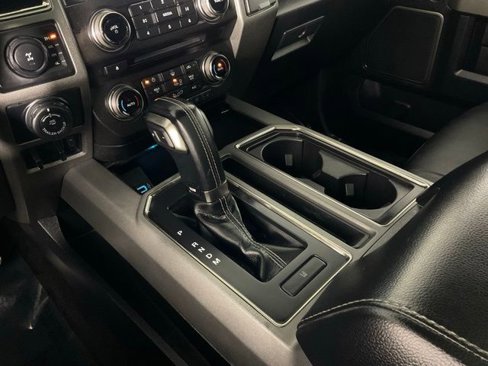 Certified 2017 Ford F150 Raptor w/ Equipment Group 802A Luxury image 18