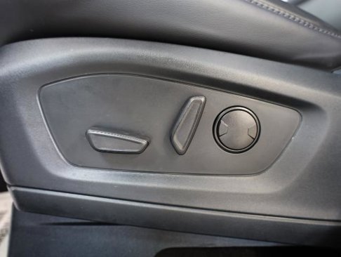 Certified 2023 Ford Explorer XLT w/ Equipment Group 202A image 22