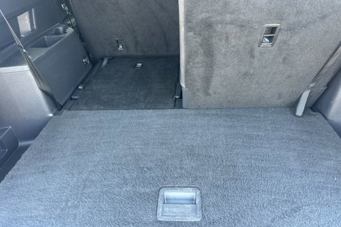 Used 2024 Volkswagen Atlas SE FWD image 18