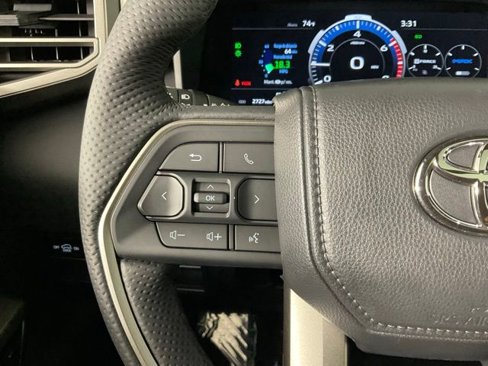 Used 2025 Toyota Sequoia Platinum ***BLUE CERTIFIED*** image 25