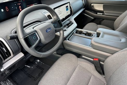 Certified 2025 Ford Expedition Max Active image 11