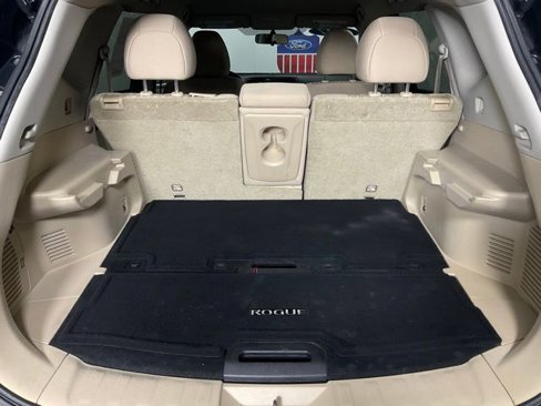 Used 2017 Nissan Rogue FWD w/ Appearance Package image 11