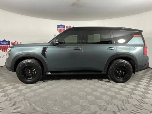 Used 2025 Nissan Armada PRO-4X image 6