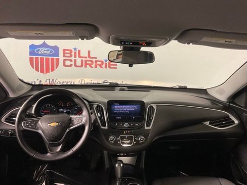 Used 2020 Chevrolet Malibu RS image 18