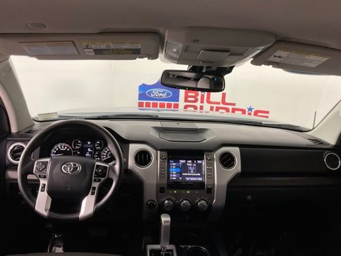 Used 2019 Toyota Tundra SR5 w/ SR5 Upgrade Package image 18