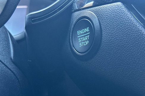 Certified 2024 Ford Escape ST-Line w/ Equipment Group 301A FWD image 25