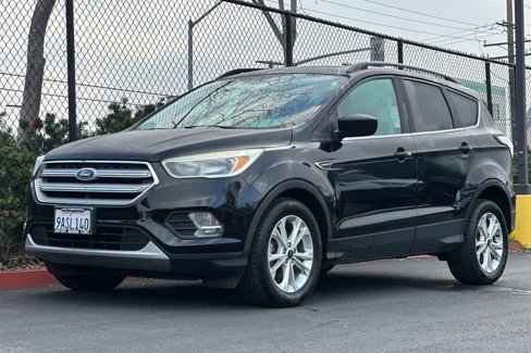Certified 2018 Ford Escape SE image 10