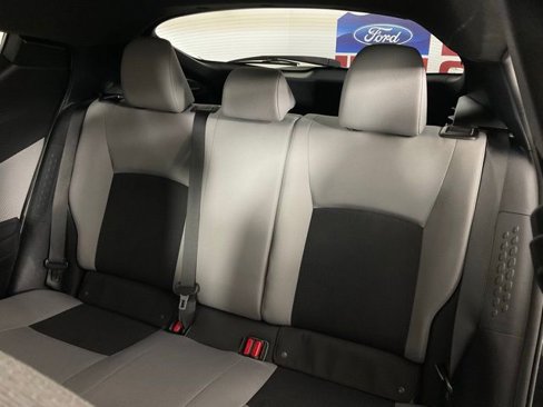 Used 2019 Toyota C-HR XLE ***BLUE CERTIFIED*** image 16