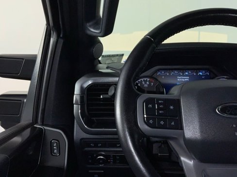 Certified 2022 Ford F150 4x4 SuperCrew Hybrid w/ XLT Black Appearance Package image 24