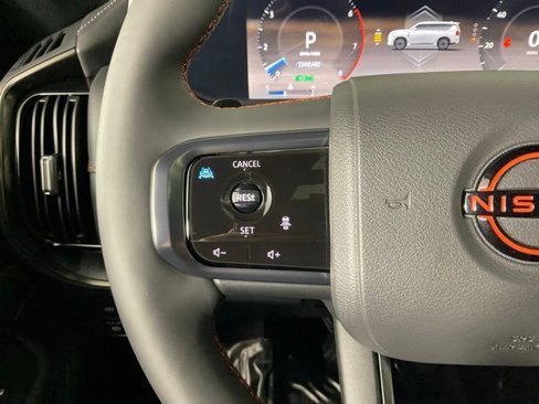 Used 2025 Nissan Armada PRO-4X image 25