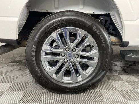 Certified 2024 Ford F150 Lariat w/ FX4 Off-Road Package AWD/4WD image 10