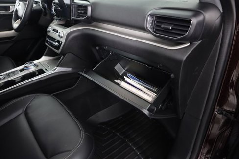 Certified 2022 Ford Explorer XLT w/ Equipment Group 202A image 60