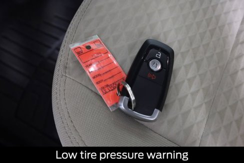 Certified 2022 Ford Escape SE image 37