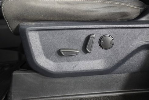 Certified 2022 Ford F150 XLT w/ Equipment Group 302A High image 34