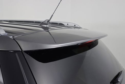 Certified 2018 Ford Explorer XLT w/ Equipment Group 202A image 24