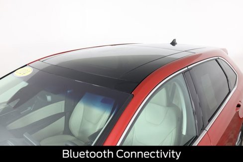 Certified 2024 Ford Edge Titanium w/ Equipment Group 301A image 21