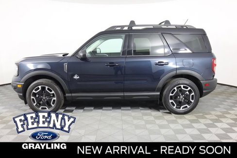 Certified 2022 Ford Bronco Sport Outer Banks w/ Tech Package image 3