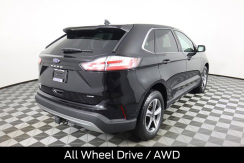 Certified 2024 Ford Edge SEL w/ Convenience Package image 4