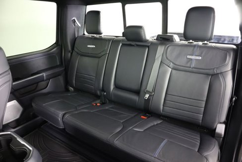 Certified 2025 Ford F450 Platinum w/ FX4 Off-Road Package image 47