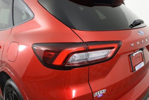 Certified 2023 Ford Escape ST-Line Elite image 22