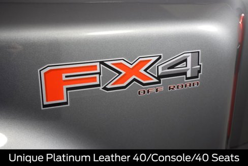 Certified 2025 Ford F450 Platinum w/ FX4 Off-Road Package image 33