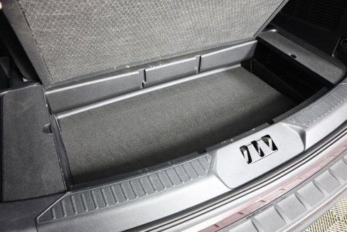 Certified 2022 Ford Explorer XLT w/ Equipment Group 202A image 57