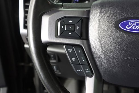 Certified 2020 Ford Expedition Platinum image 41